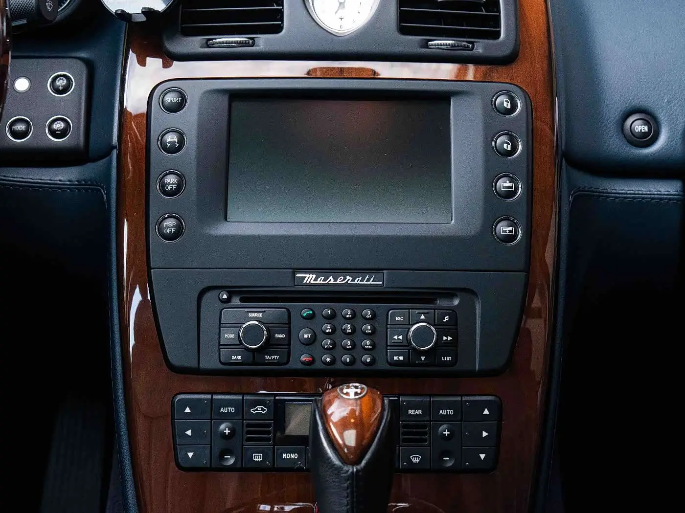 Maserati Quattroporte 2010 — Photo 15/19