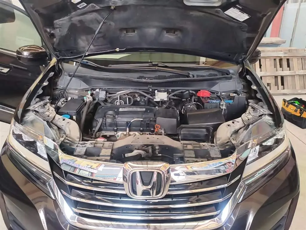 Honda Elysion 2019 — Photo 20/20