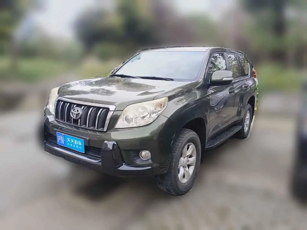 Toyota Prado 2012 — Фото 1/13