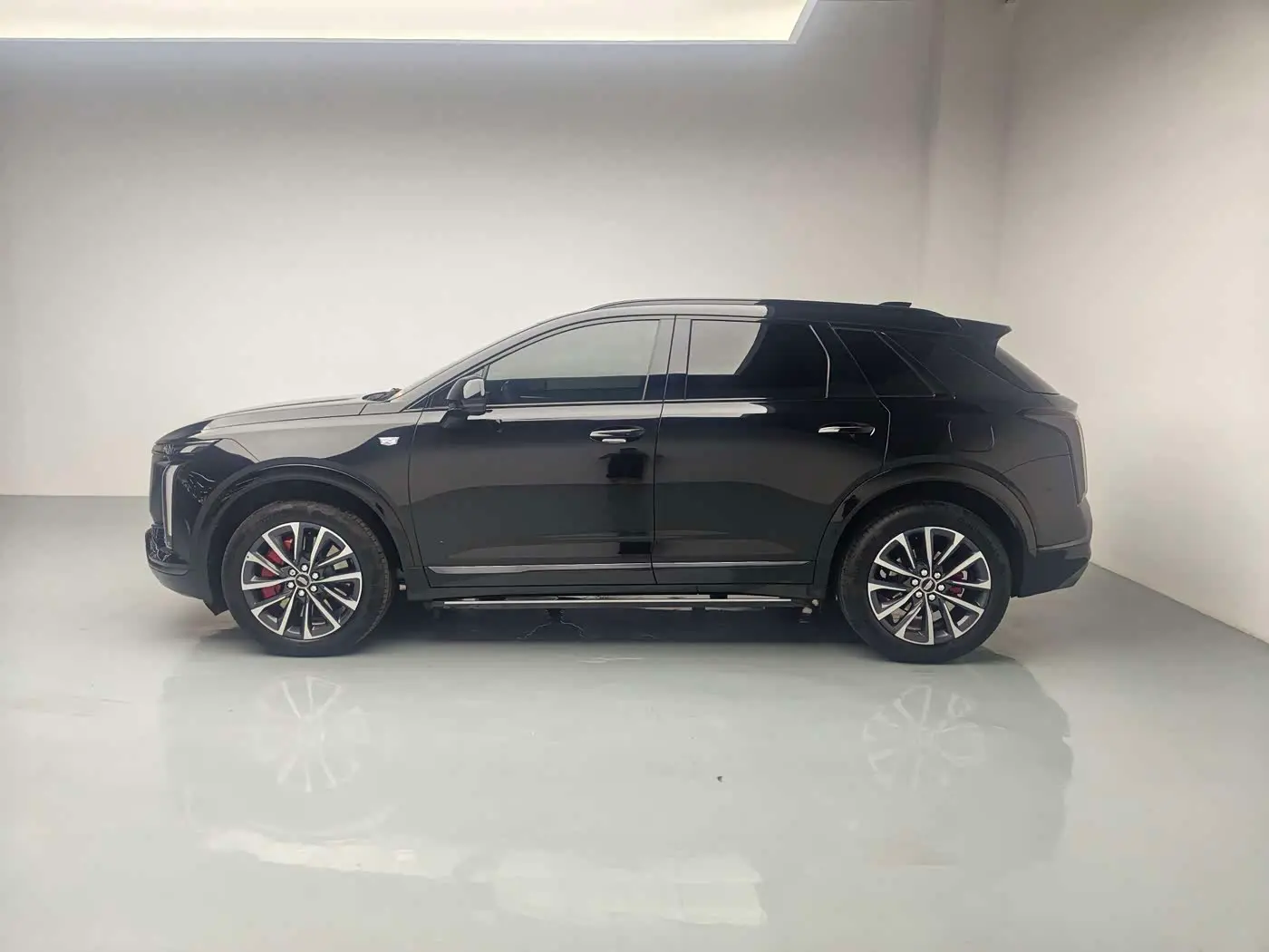Cadillac XT5 2025 — Фото 3/16