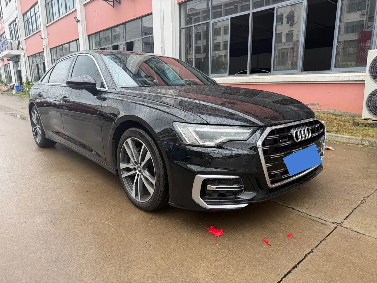Audi A6L 2020 — Photo 3/18