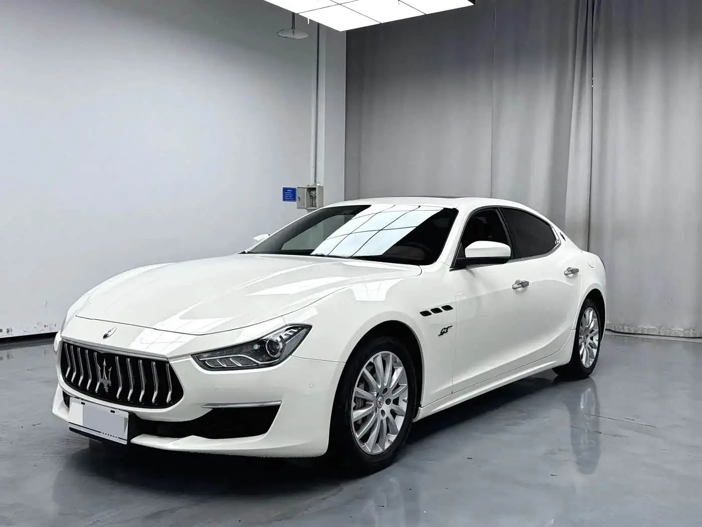 Maserati Ghibli, 2022