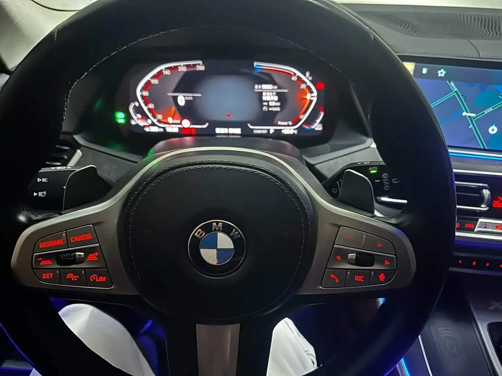 BMW X5 2023 — Photo 11/11