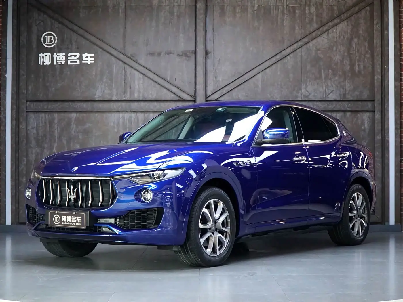 Maserati Levante 2018 — Фото 1/20
