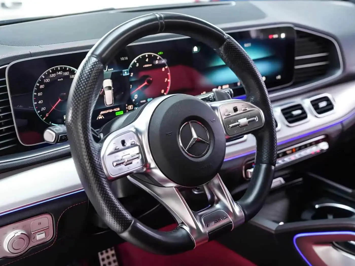 Mercedes-Benz GLE AMG 2021 — Фото 8/12