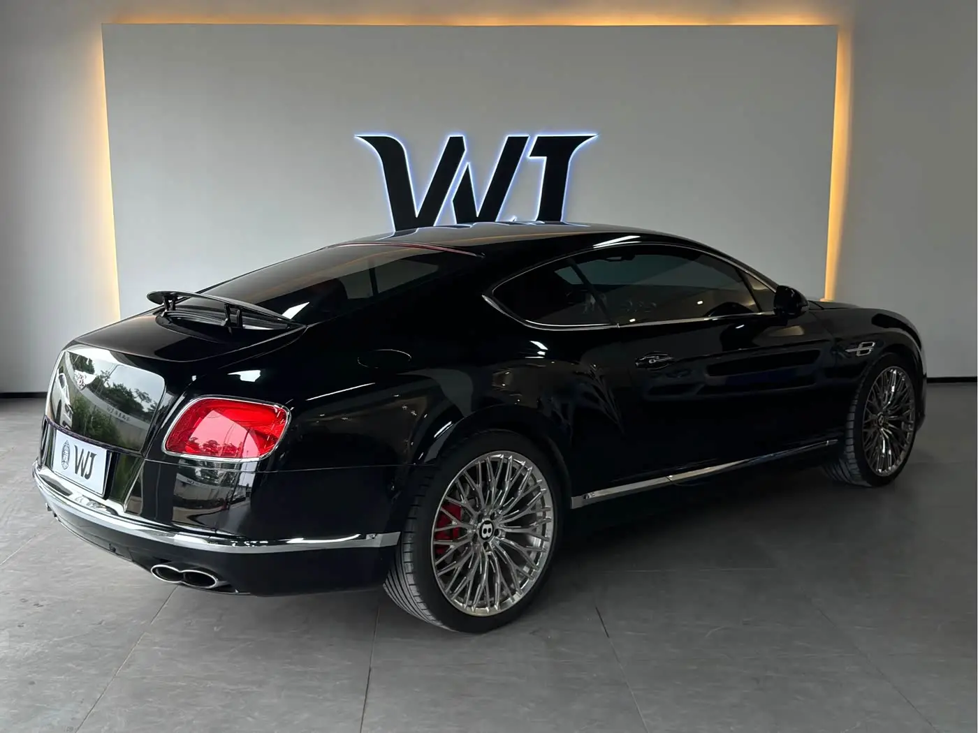 Bentley Continental 2014 — ფოტო 6/19