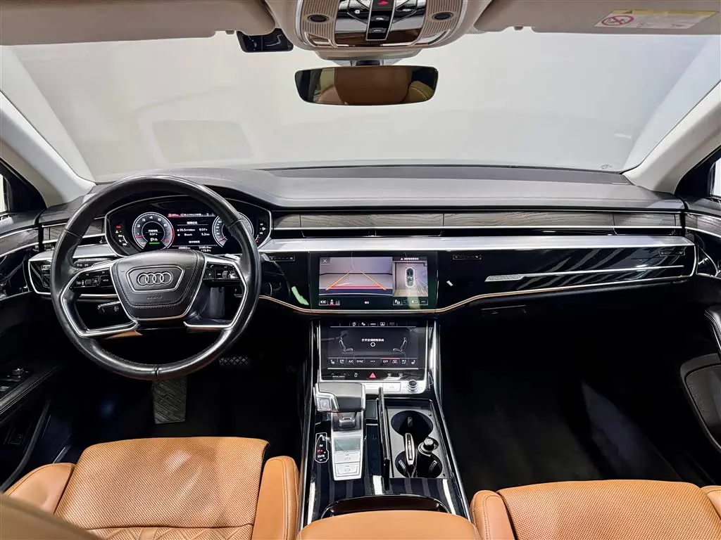 Audi A8 2022 — Photo 13/20