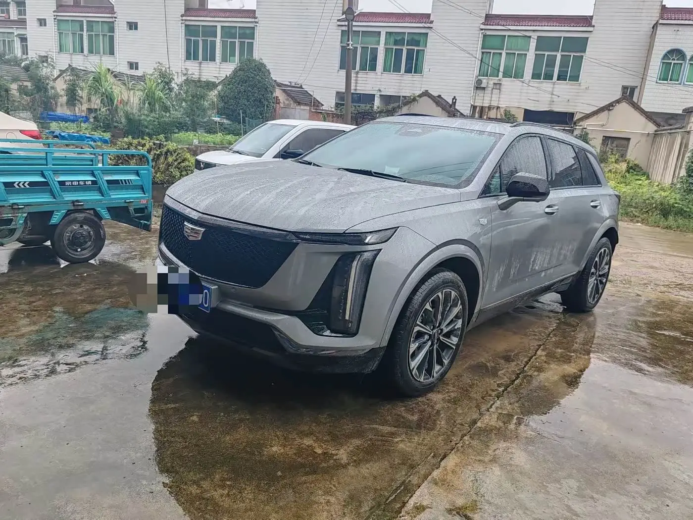 Cadillac XT5 2024 — Photo 1/9
