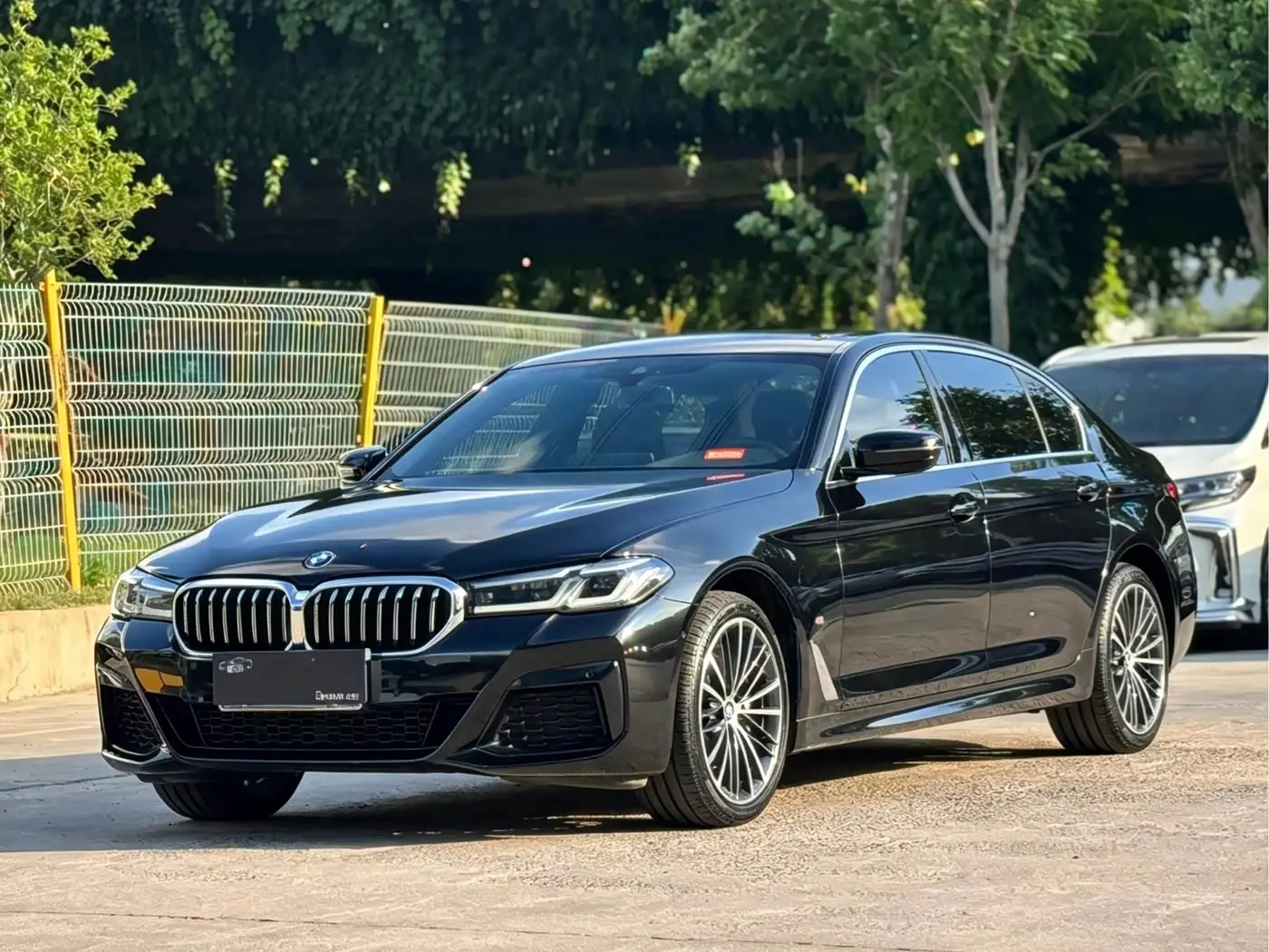 BMW 5 Series, 2023