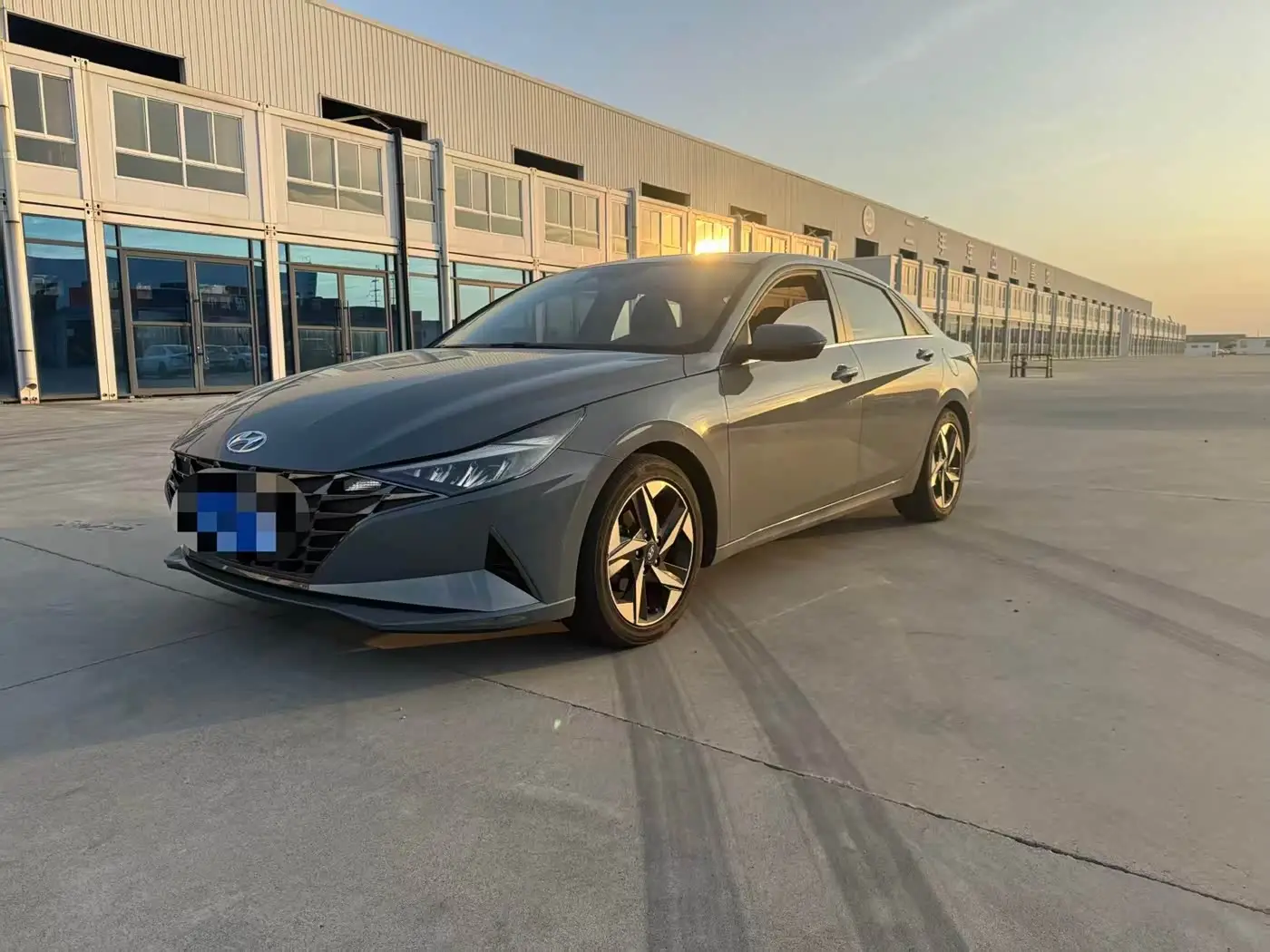 Hyundai Elantra, 2022