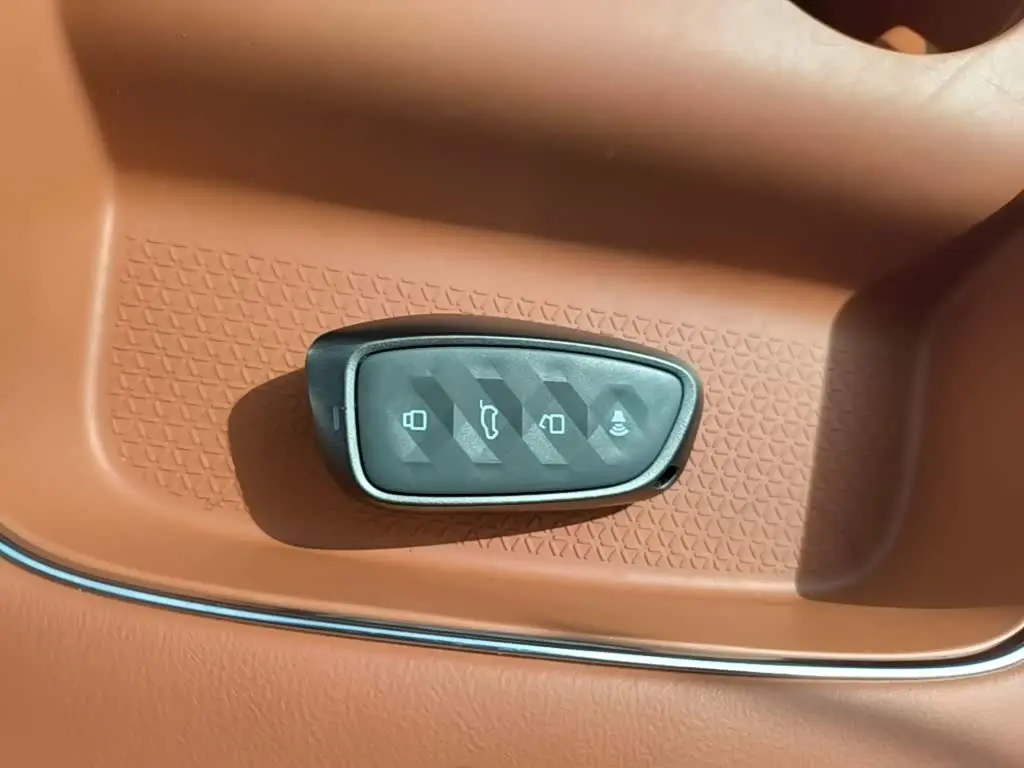 Haval Xiaolong MAX 2025 — Şəkil 9/20