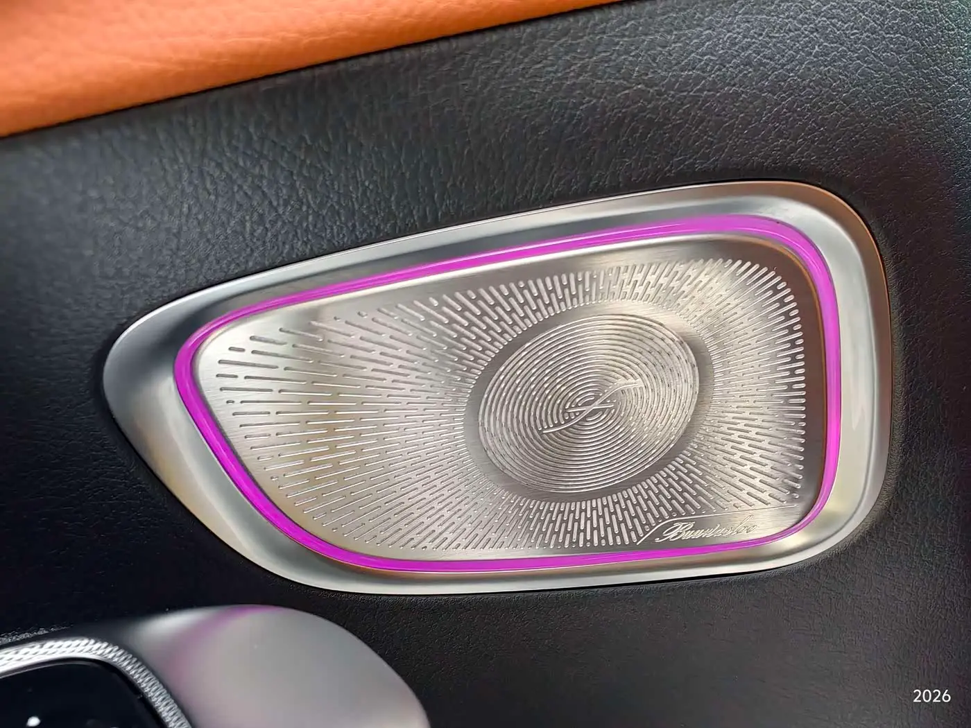 Mercedes-Benz GLC 2025 — Photo 7/17