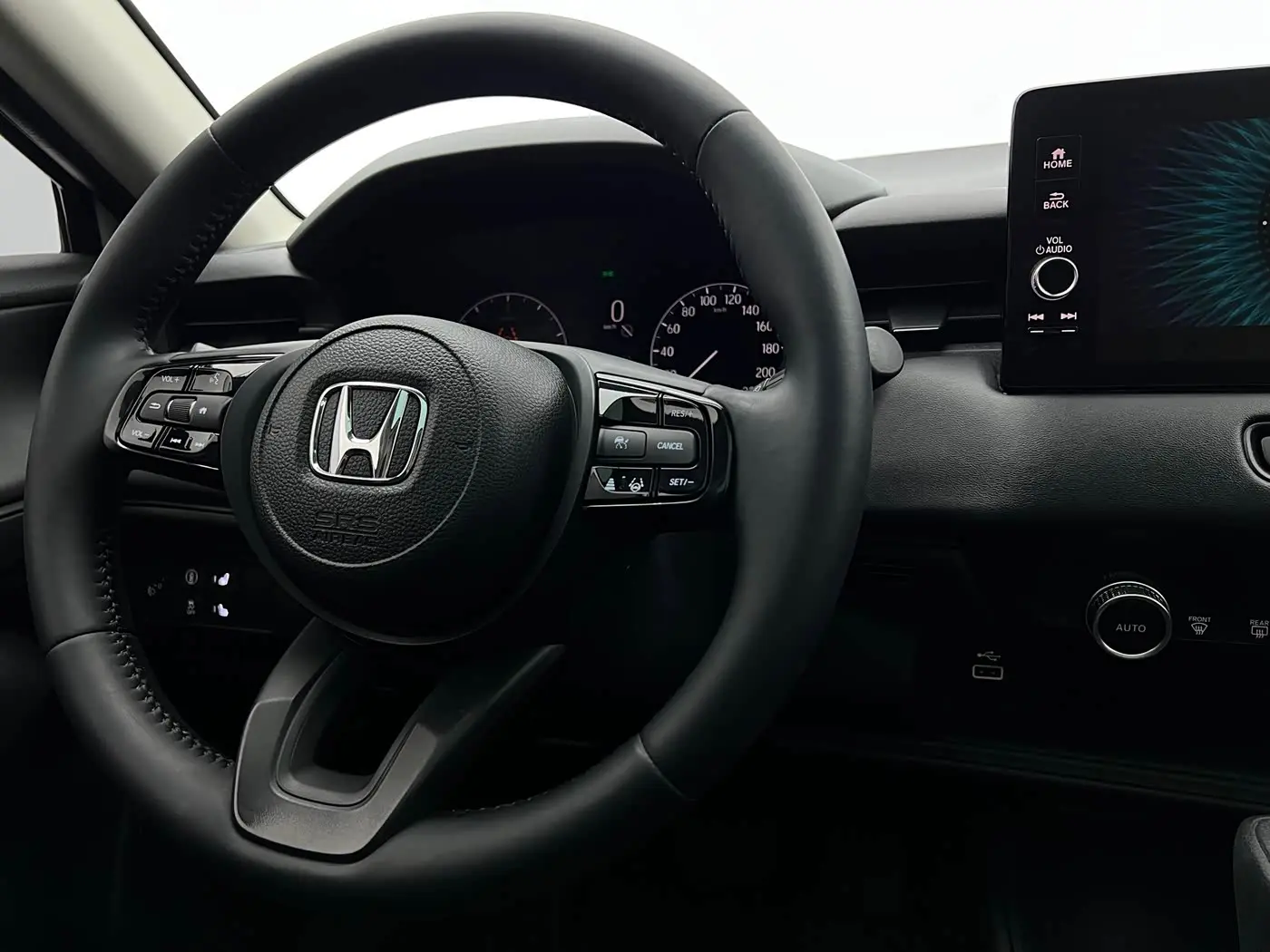 Honda Vezel 2023 — Фото 10/20