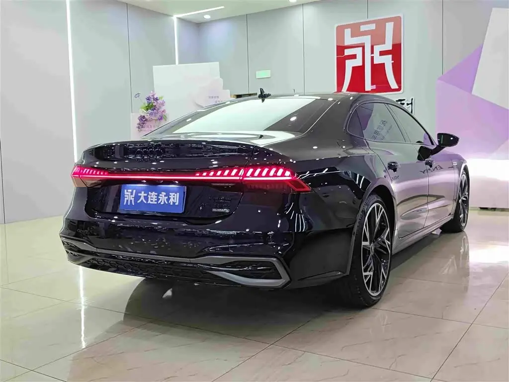Audi A7L 2025 — Şəkil 6/18