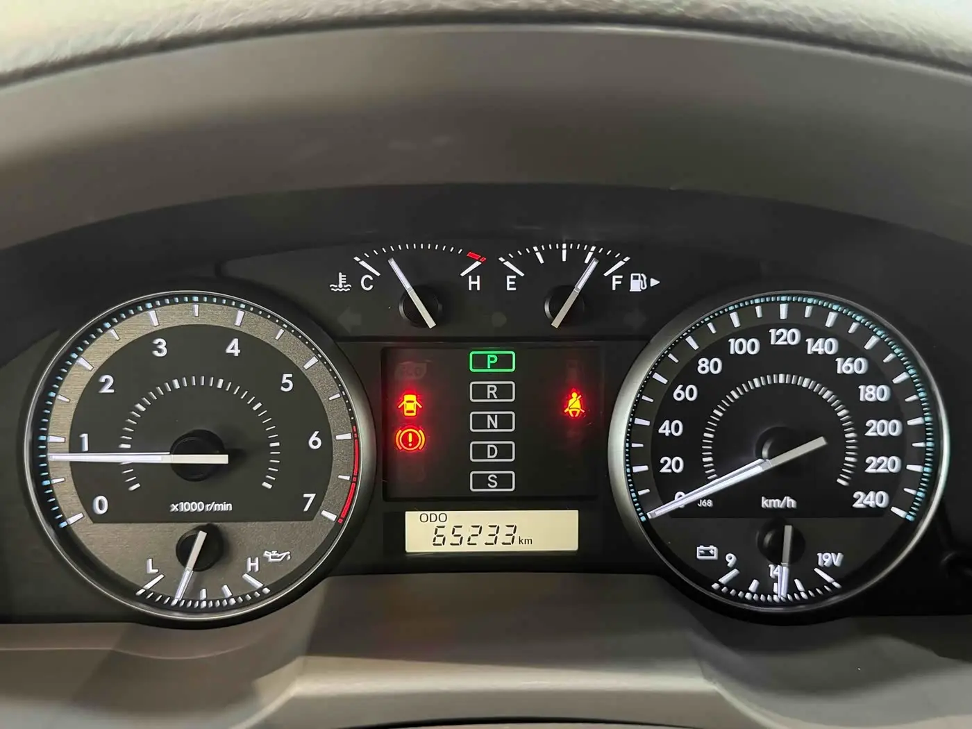 Toyota Land Cruiser 2017 — Фото 18/18