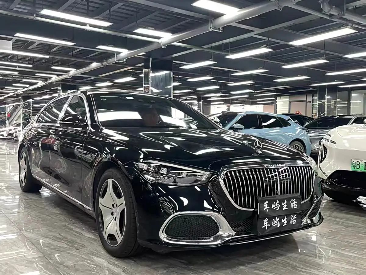 Mercedes-Benz Maybach S-Class 2025 — Фото 2/9