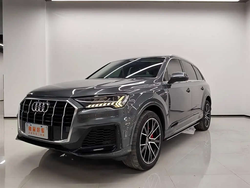 Audi Q7 2023 — Фото 1/14