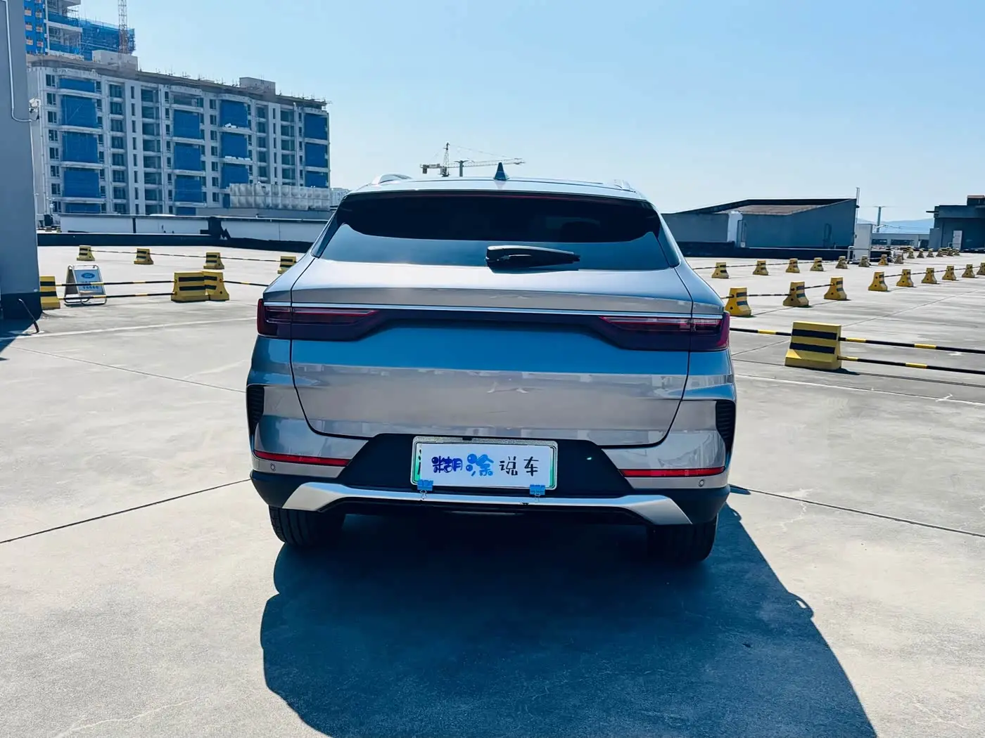 BYD Song PLUS PHEV 2023 — Photo 5/18