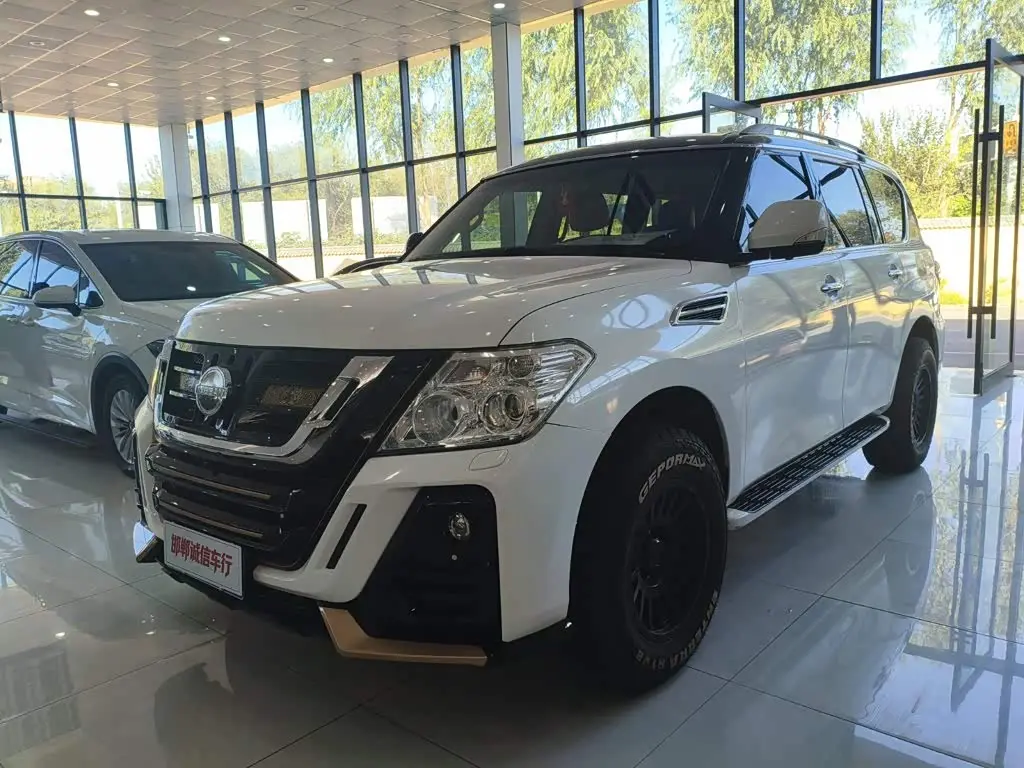 Nissan Patrol 2020 — Photo 1/19