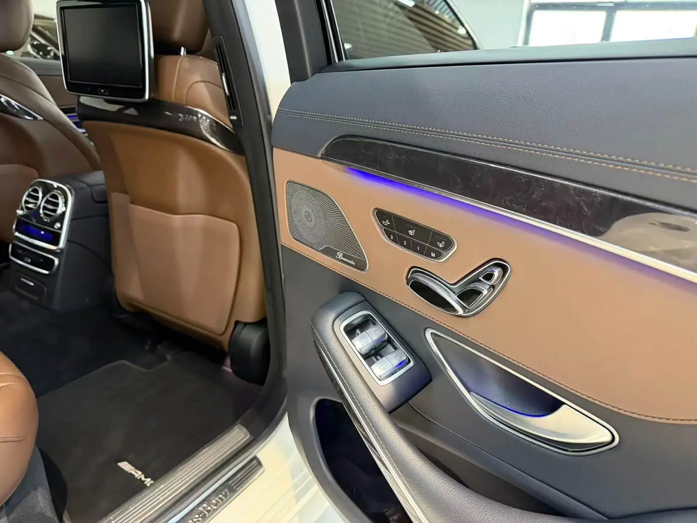 Mercedes-Benz S-Class 2017 — Фото 15/16