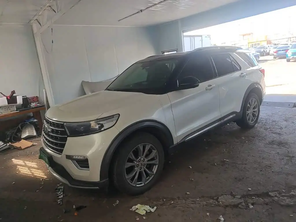 Ford Explorer, 2021