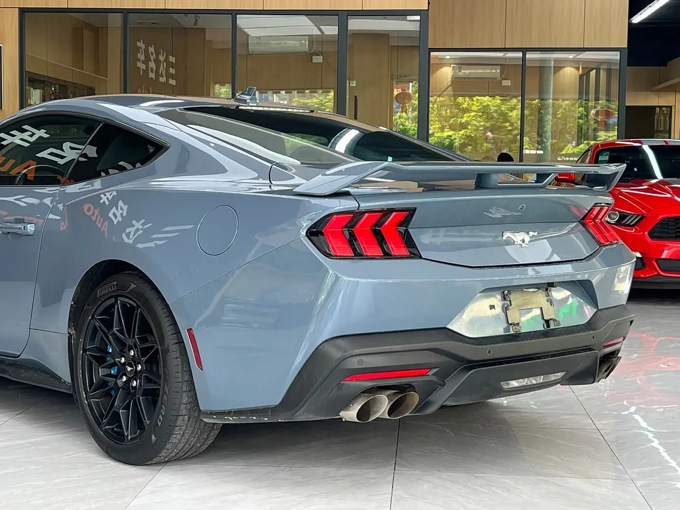 Ford Mustang 2024 — Photo 16/20