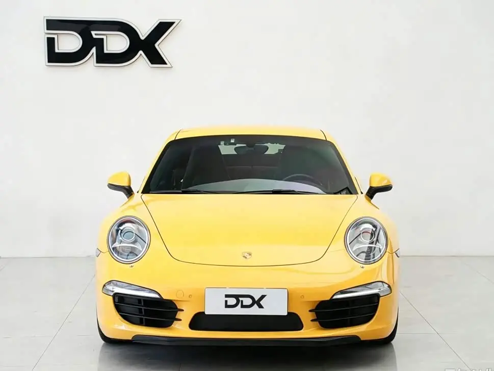 Porsche 911 2015 — Photo 2/18