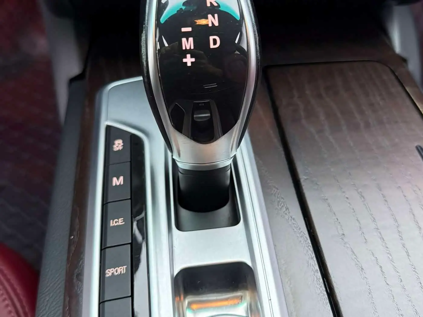 Maserati Ghibli 2016 — Şəkil 9/16