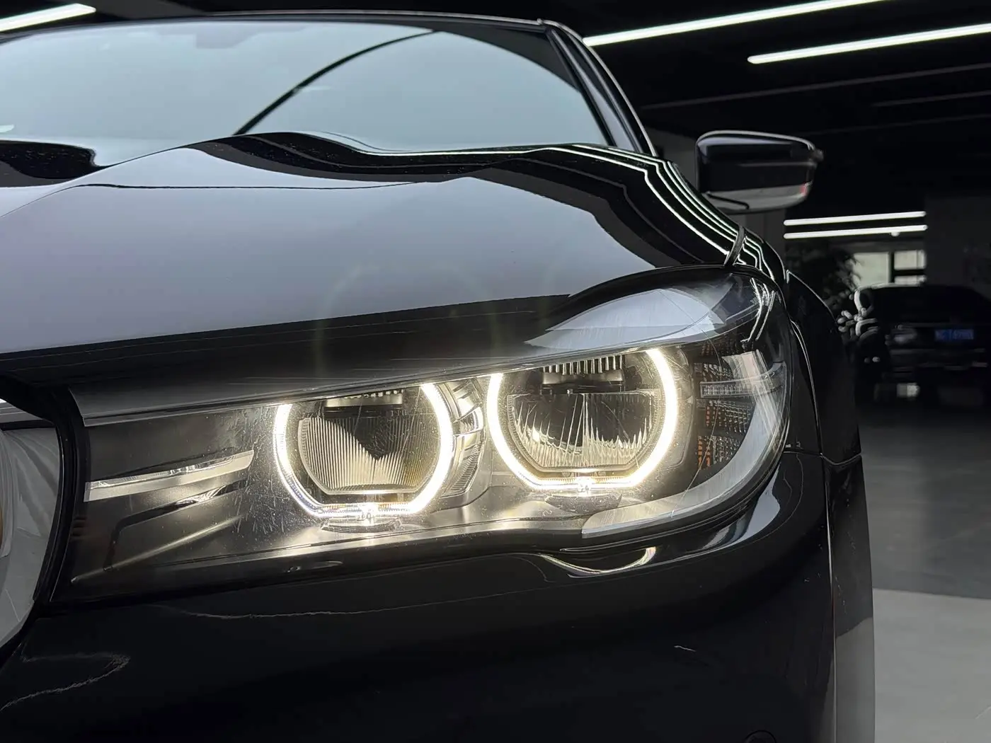 BMW 7 Series 2018 — Фото 18/20
