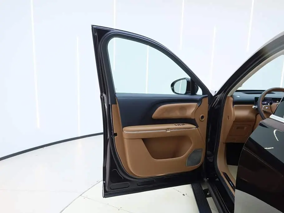 Voyah Auto VOYAH Taisan 2025 — Photo 17/20