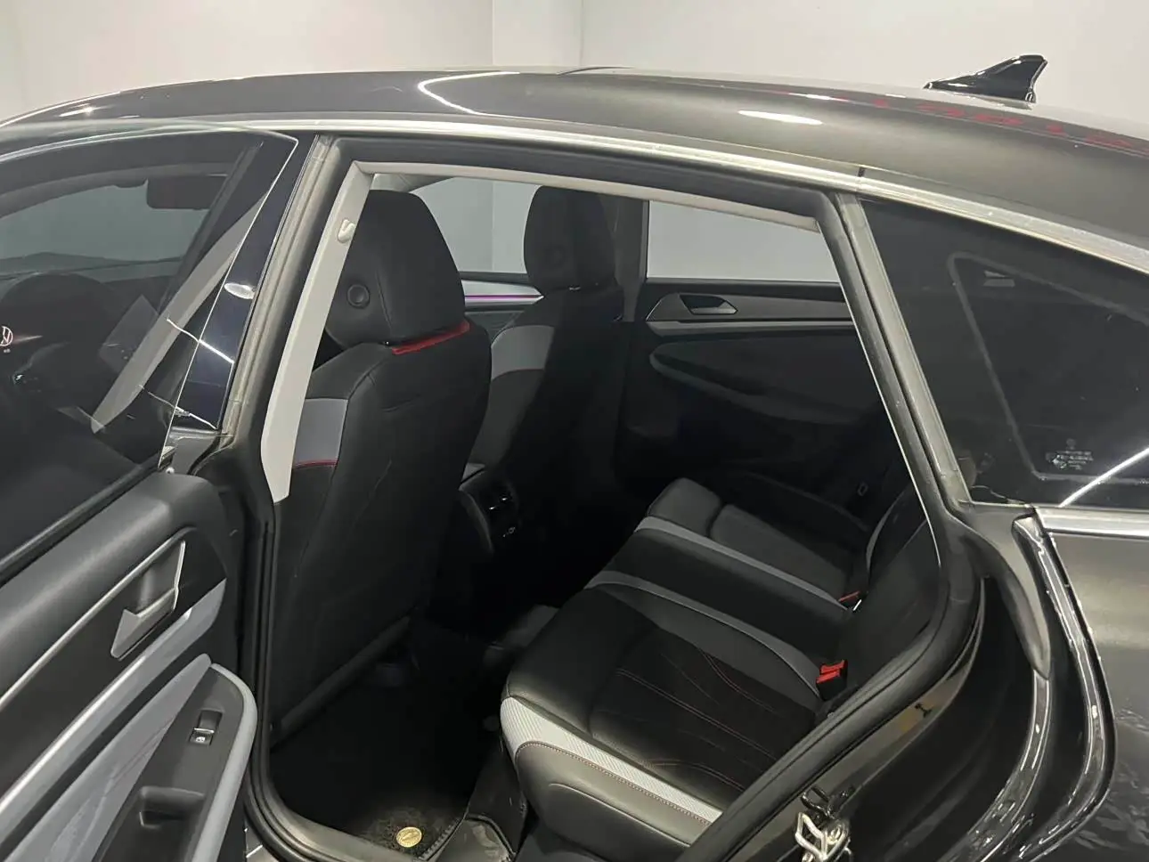 Volkswagen Lamando 2022 — Photo 8/10