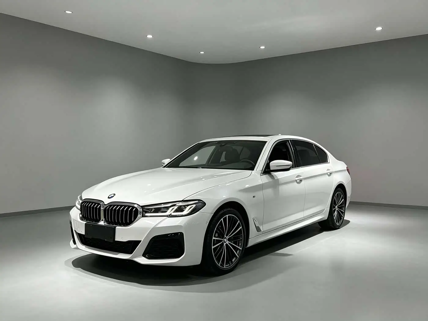 BMW 5 Series, 2023