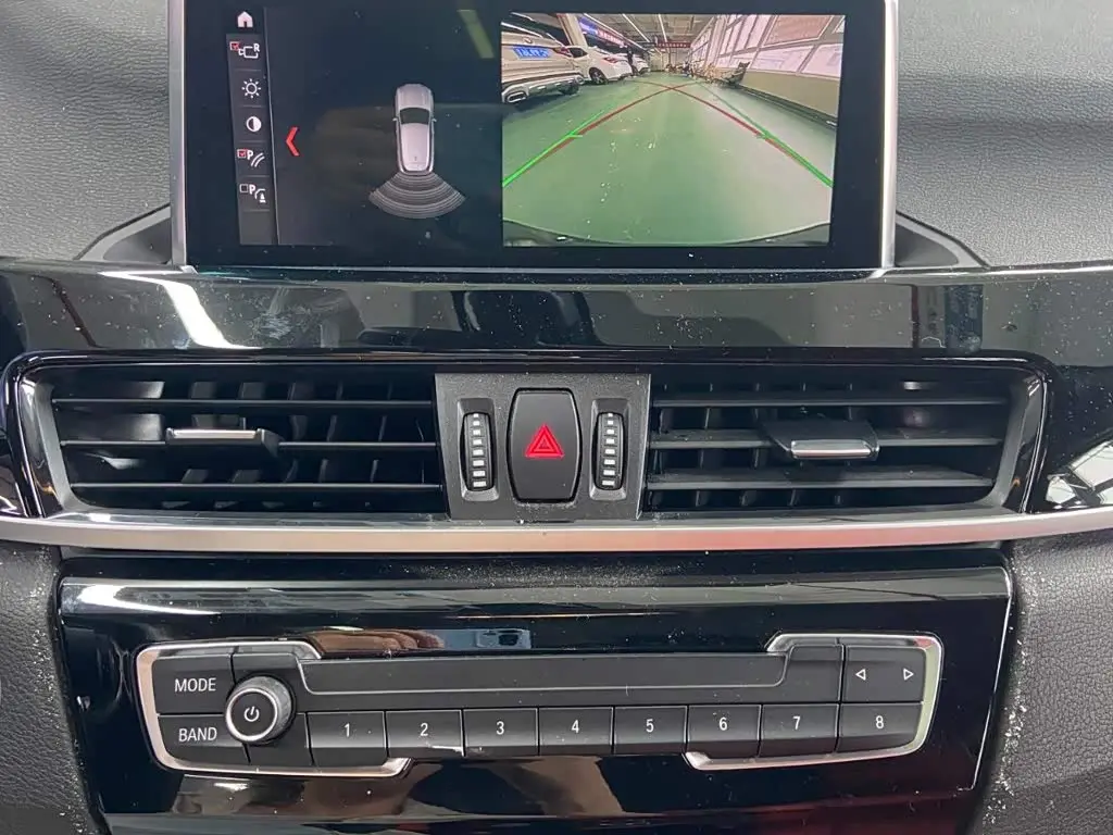 BMW X2 2020 — Photo 7/15