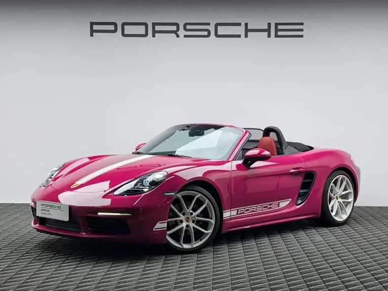 Porsche 718, 2023