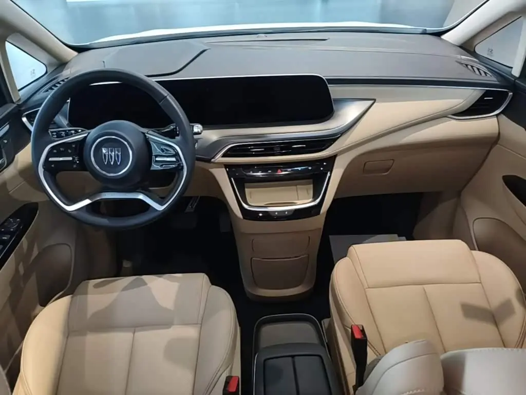 Buick GL8 New Energy 2025 — Фото 10/20
