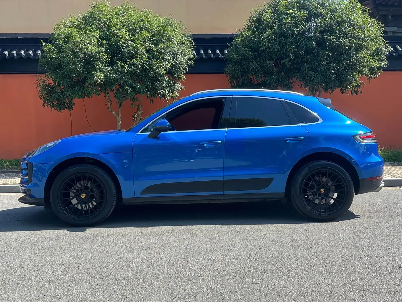 Porsche Macan 2020 — Фото 4/20