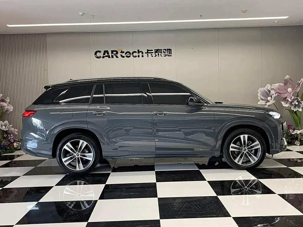 Audi Q6 2024 — Photo 4/20