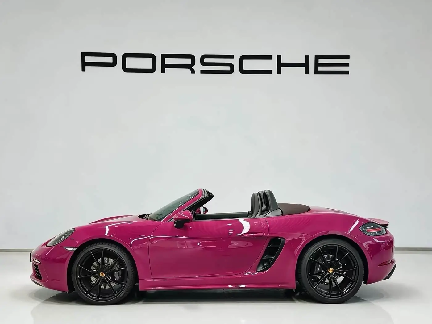 Porsche 718 2024 — Photo 3/9