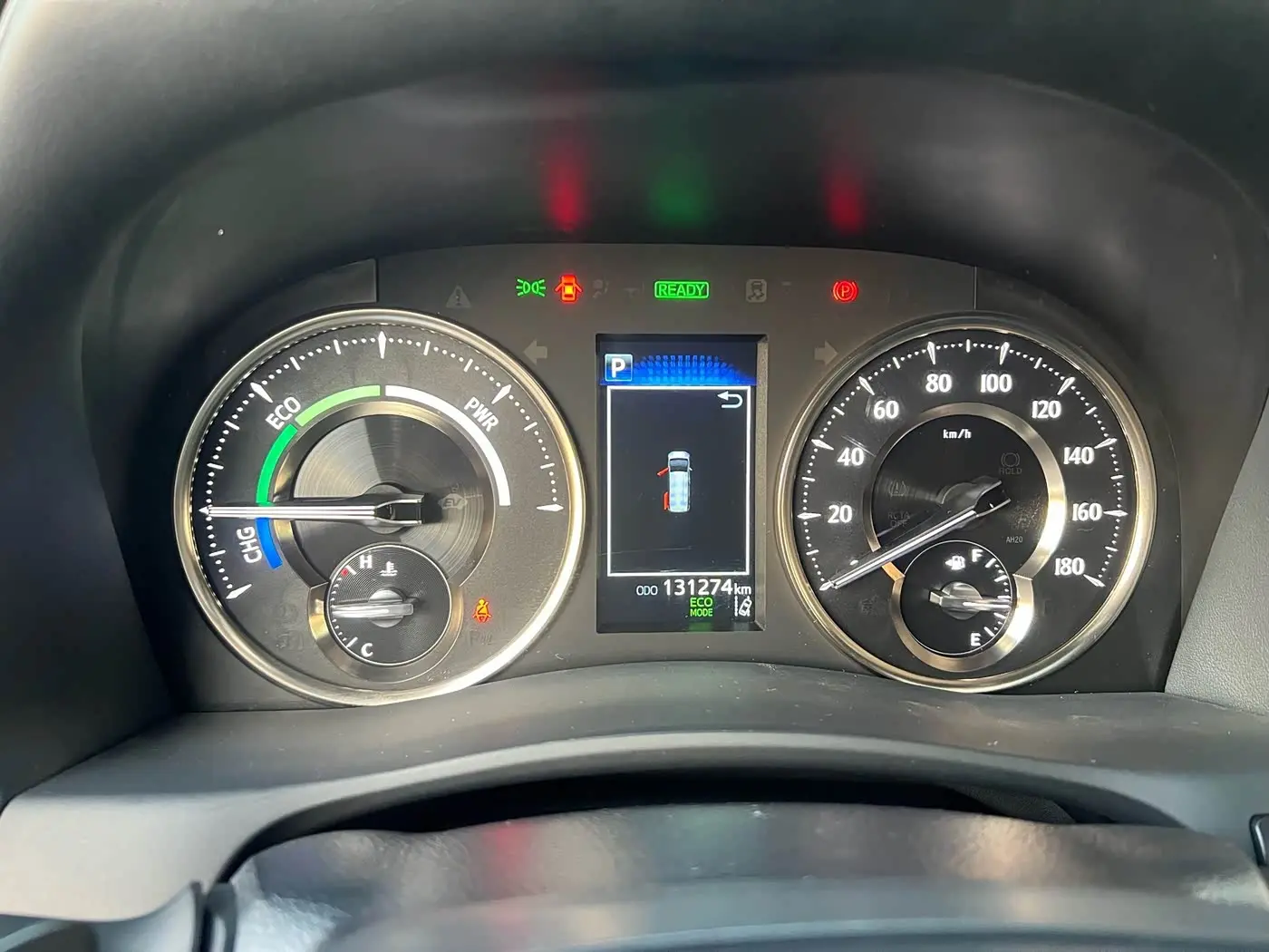 Toyota Alphard 2023 — Photo 10/12