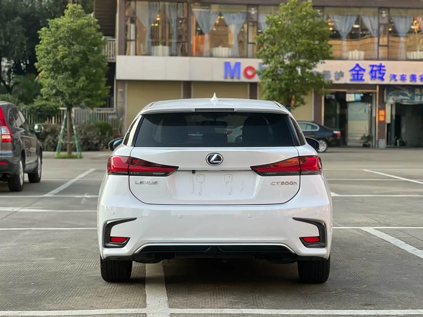 Lexus CT 2018 — Фото 4/20