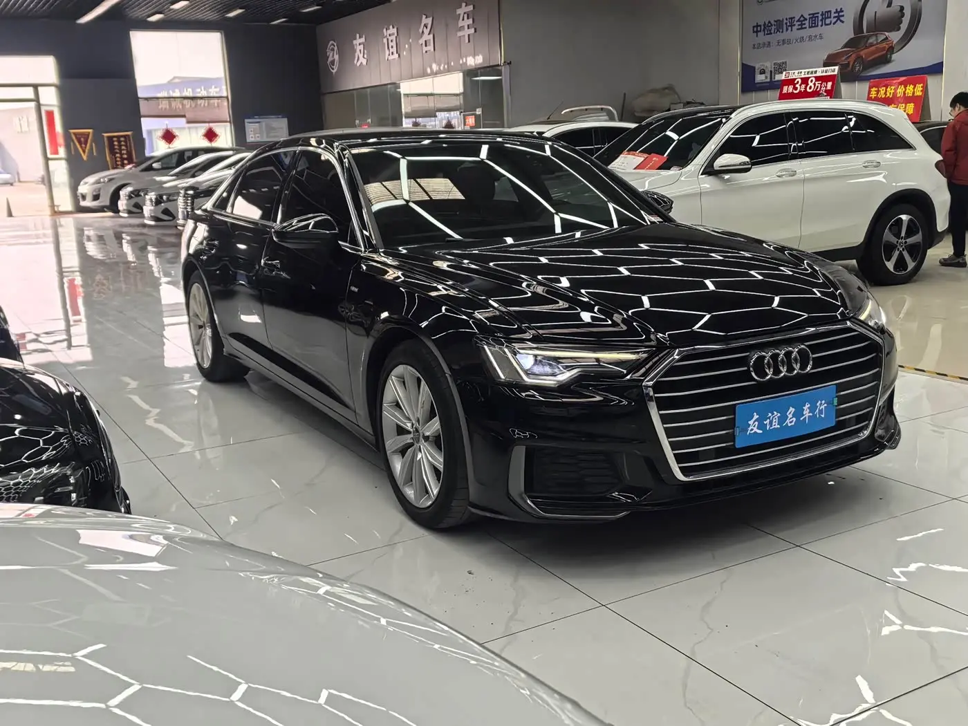 Audi A6L 2021 — Фото 3/15