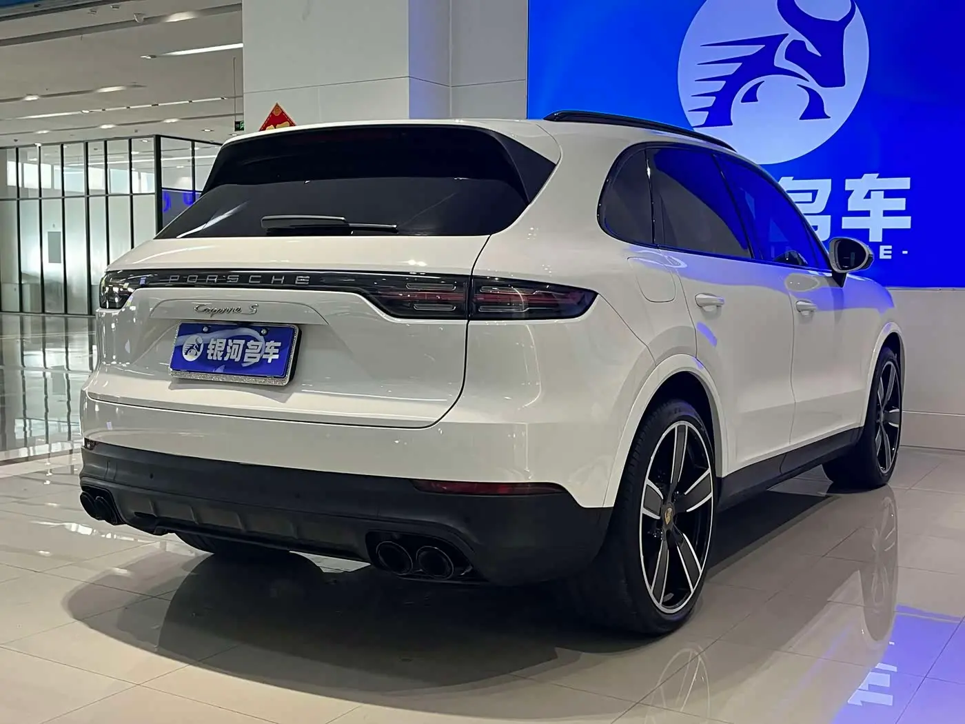 Porsche Cayenne 2019 — Şəkil 13/15