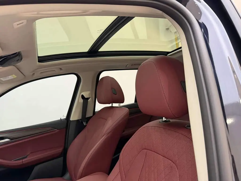 BMW X3 2024 — ფოტო 16/20