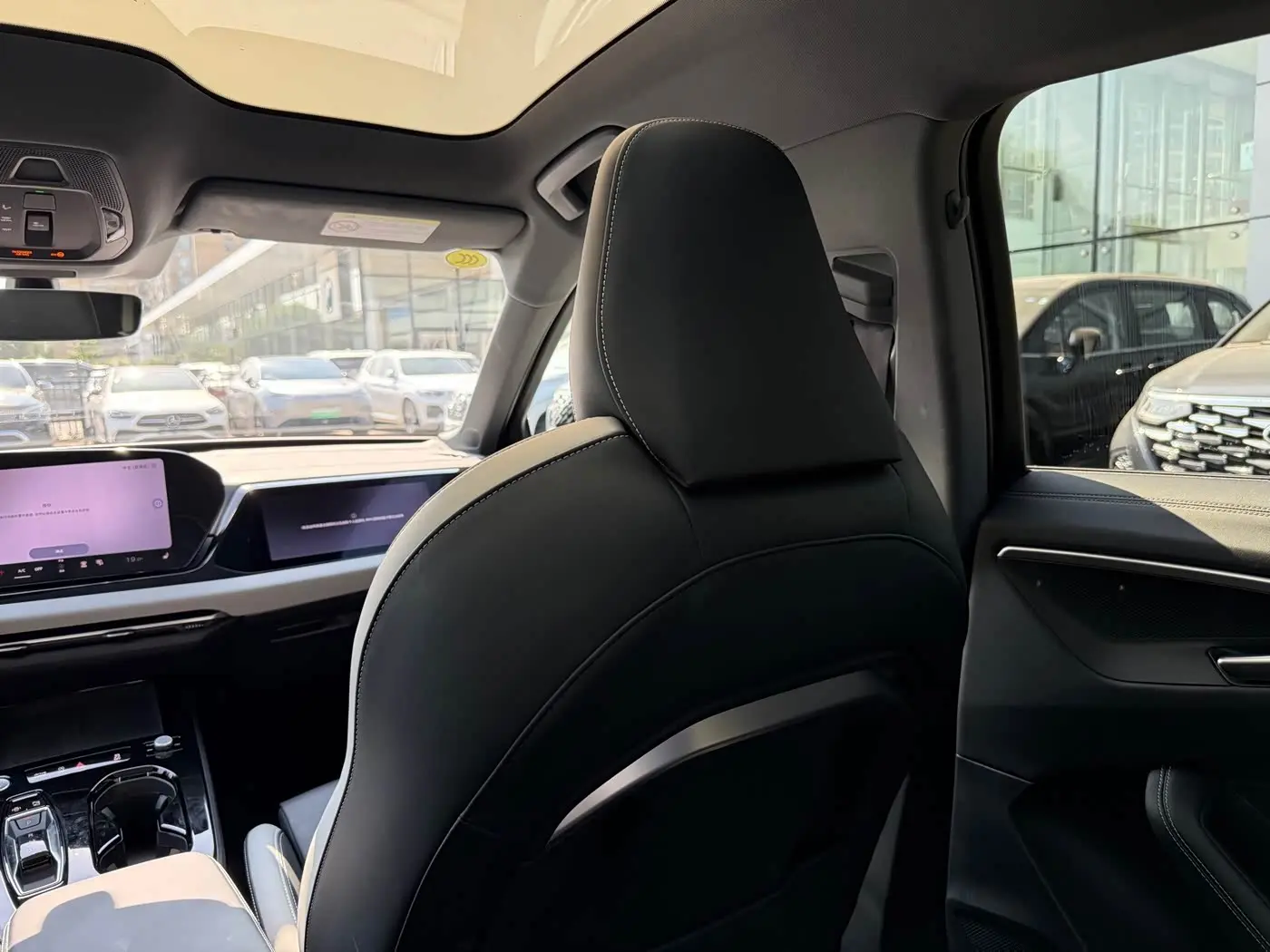 Audi A5L 2025 — Photo 15/15