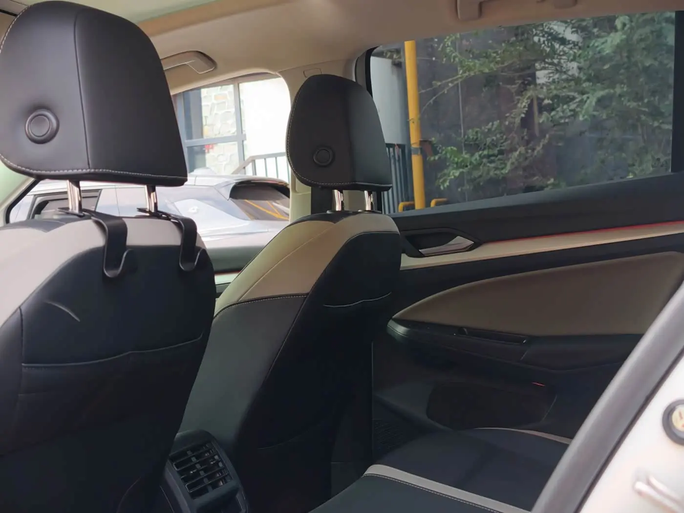 Volkswagen Golf 2021 — Photo 4/9