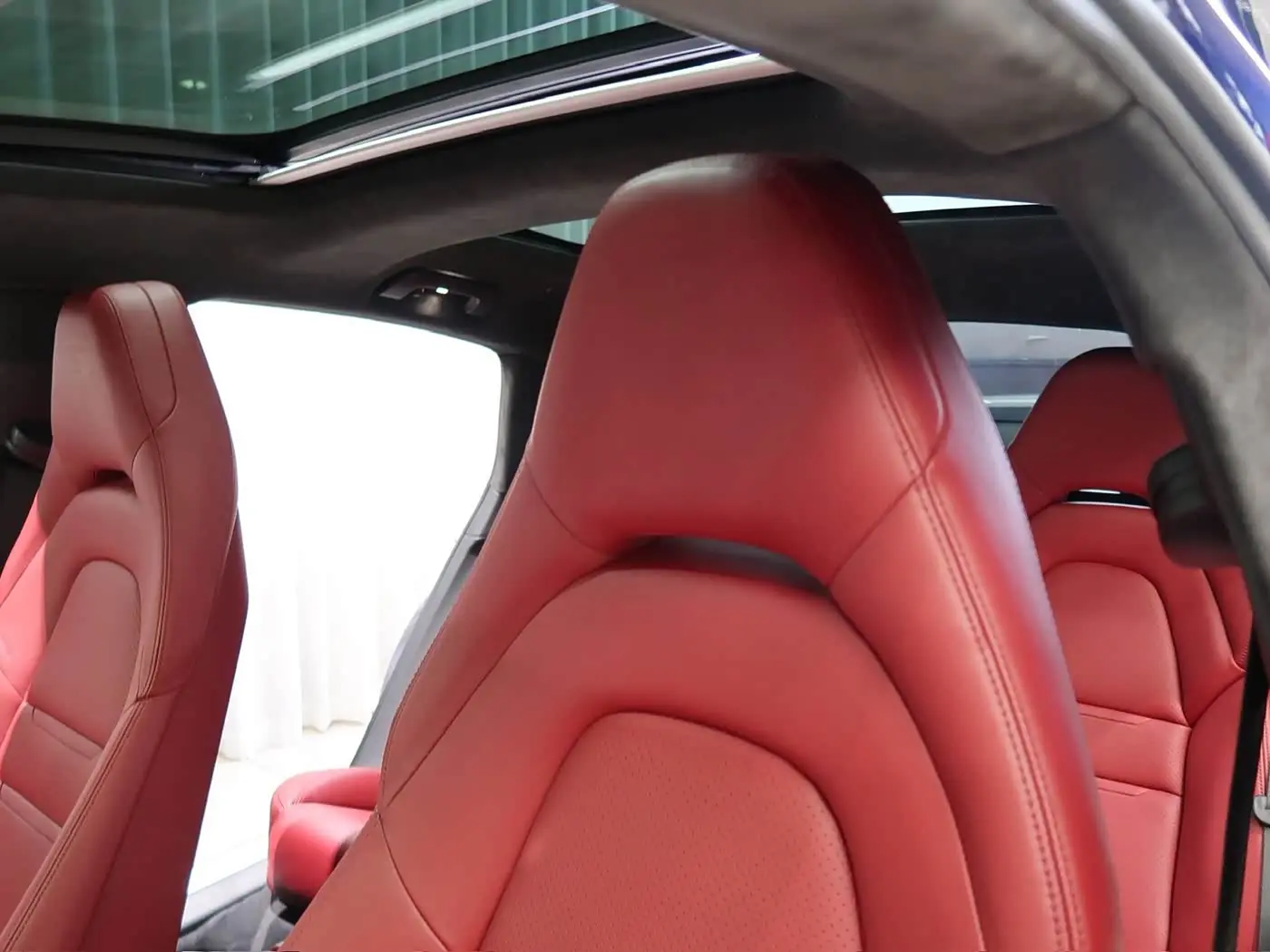 Porsche Panamera 2021 — Photo 8/15