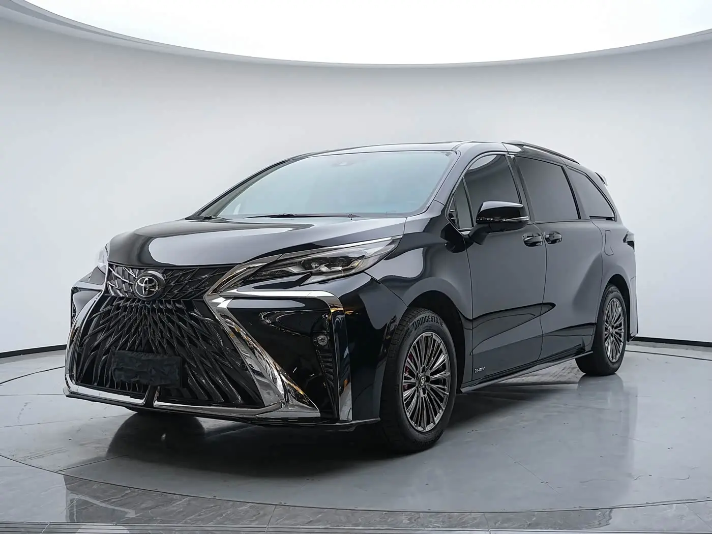 Toyota Sienna 2024 — Şəkil 1/20