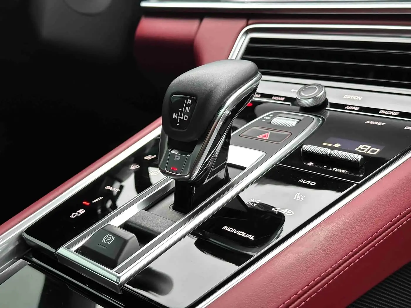Porsche Panamera 2021 — Photo 7/14