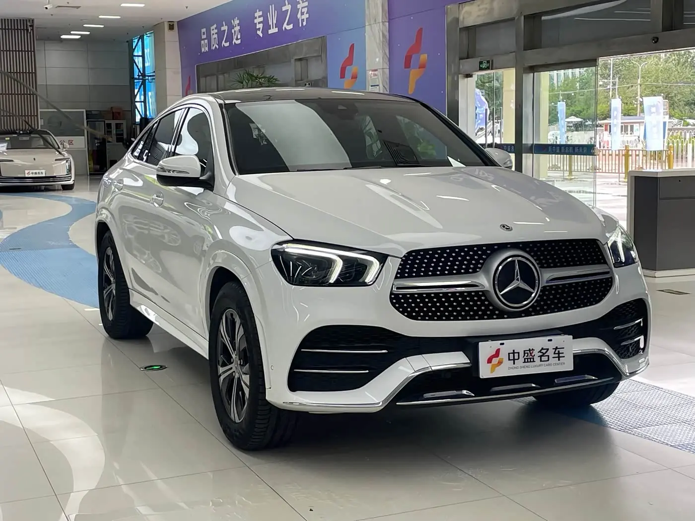 Mercedes-Benz GLE Coupe 2021 — Фото 3/20