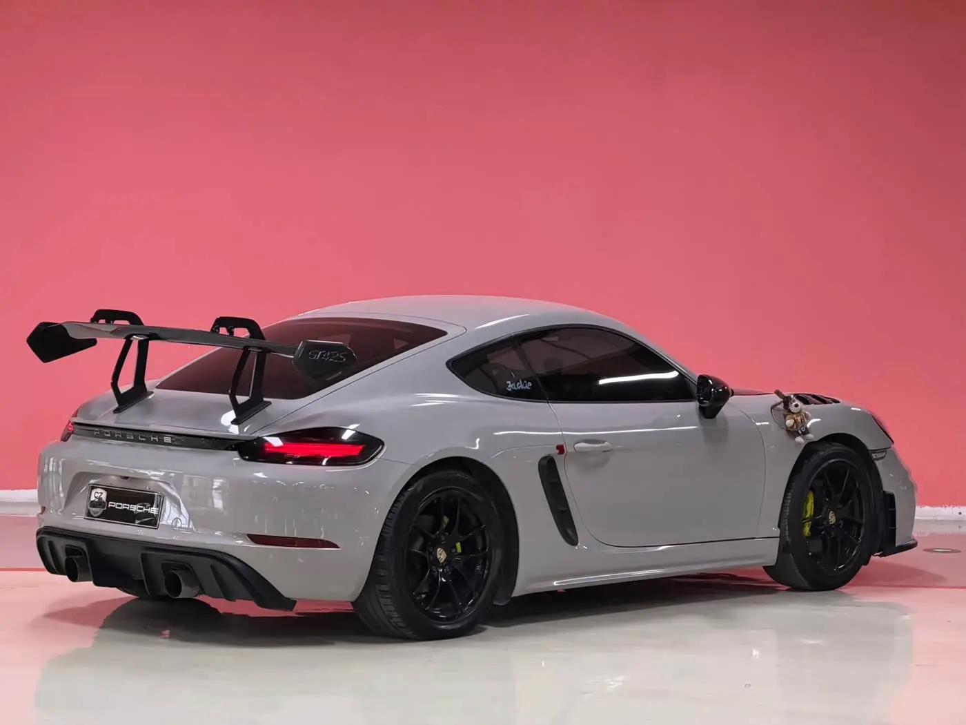 Porsche 718 2019 — Photo 2/8